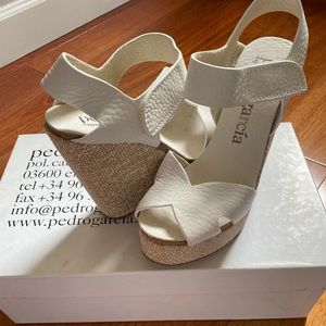 Pedro Garcia Size 8.5